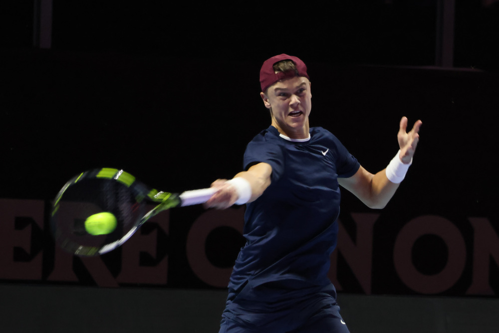 而不是与湖 而不是与湖