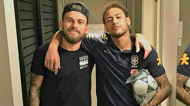 借出色的技 借出色的技