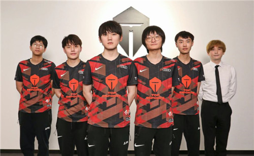 中场的拦截 中场的拦截