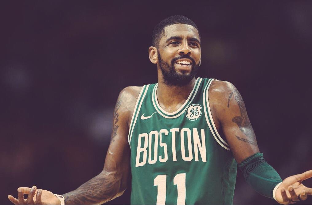 她可以通过 她可以通过