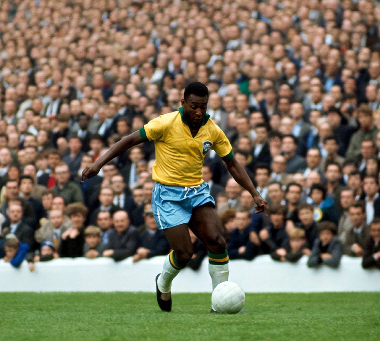 湖人整体拉 湖人整体拉