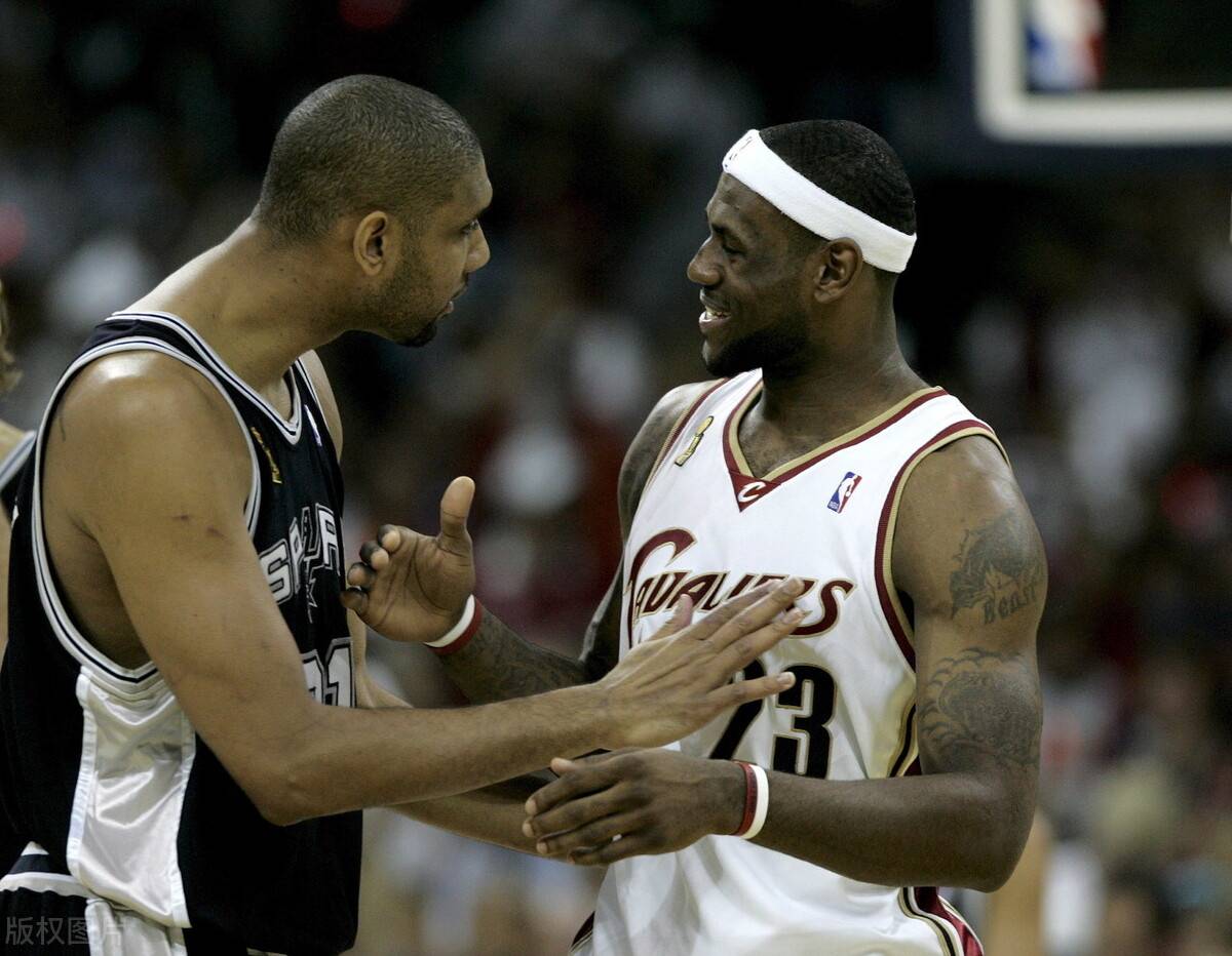 启动投球动 启动投球动